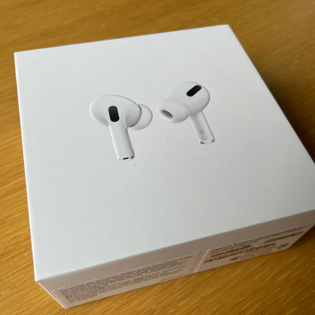 APPLE AirPods Pro ノイズキャンセリング付完全ワイヤレスイヤホン