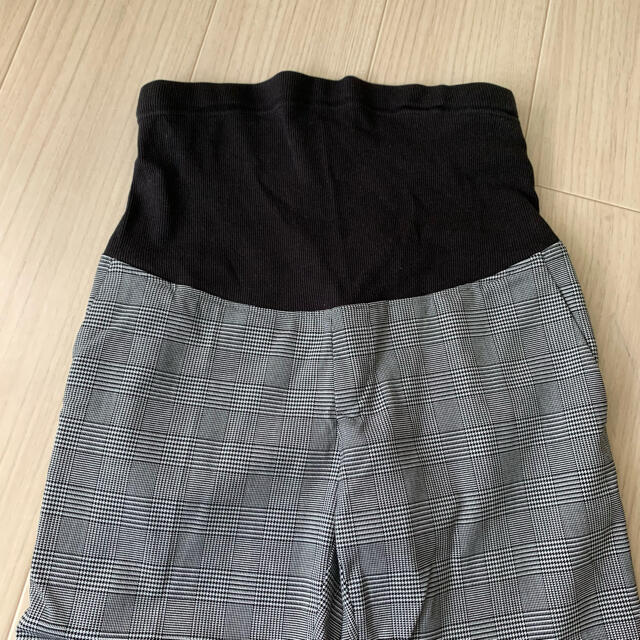 UNIQLO ユニクロ マタニティパンツ Sサイズの通販 by しおん UNIQLO ユニクロ マタニティパンツ グレー Sサイズ