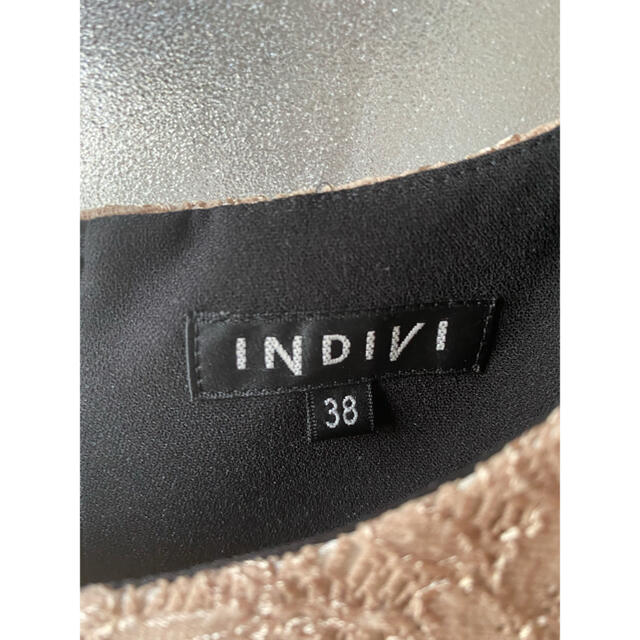 INDIVI(インディヴィ)のindivi ペプラムワンピース 38 レディースのワンピース(ひざ丈ワンピース)の商品写真