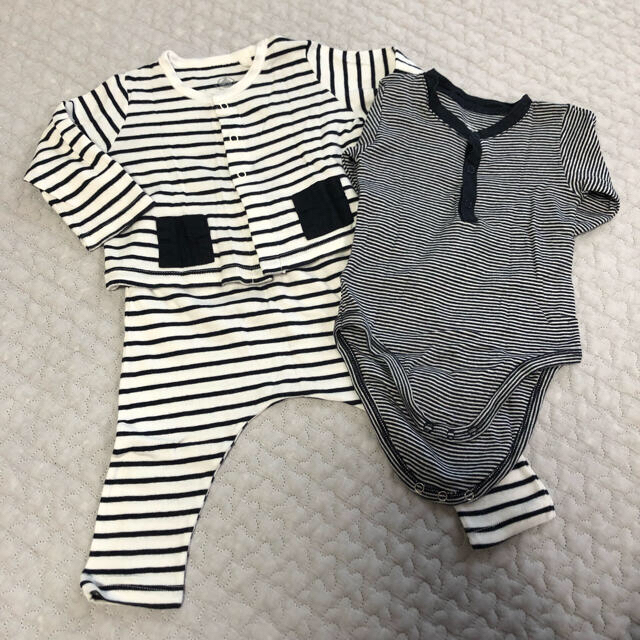 PETIT BATEAU(プチバトー)の【PETIT BATEAU】セットアップ3点セット キッズ/ベビー/マタニティのベビー服(~85cm)(ロンパース)の商品写真