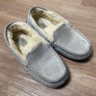 アグ(UGG)のUGG(スリッポン/モカシン)