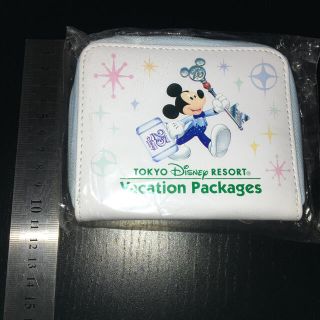 ディズニー(Disney)のディズニー 財布 白色(フチが水色)(財布)