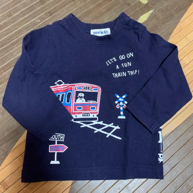 SHOO・LA・RUE(シューラルー)のSHOO・LA・RUE  シューラルー  電車　Tシャツ　80  キッズ　子供服 キッズ/ベビー/マタニティのキッズ服男の子用(90cm~)(Tシャツ/カットソー)の商品写真