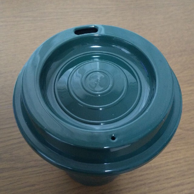 LE CREUSET(ルクルーゼ)の【非売品】ル・クルーゼ フタ付きカップ インテリア/住まい/日用品のキッチン/食器(グラス/カップ)の商品写真