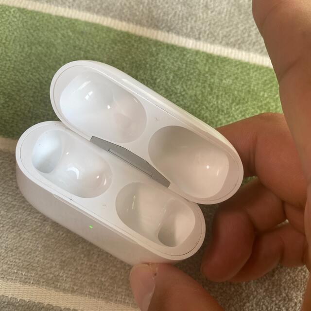 AirPods pro 充電ケースのみ