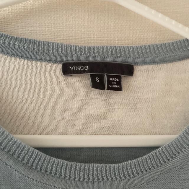 Vince(ビンス)のVINCE コットン 薄手ニット　水色ストライプ レディースのトップス(ニット/セーター)の商品写真