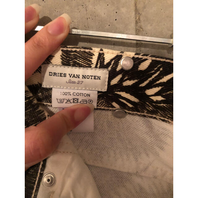 DRIES VAN NOTEN(ドリスヴァンノッテン)の【mk様専用】Dries van noten 18AW パンツ レディースのパンツ(デニム/ジーンズ)の商品写真