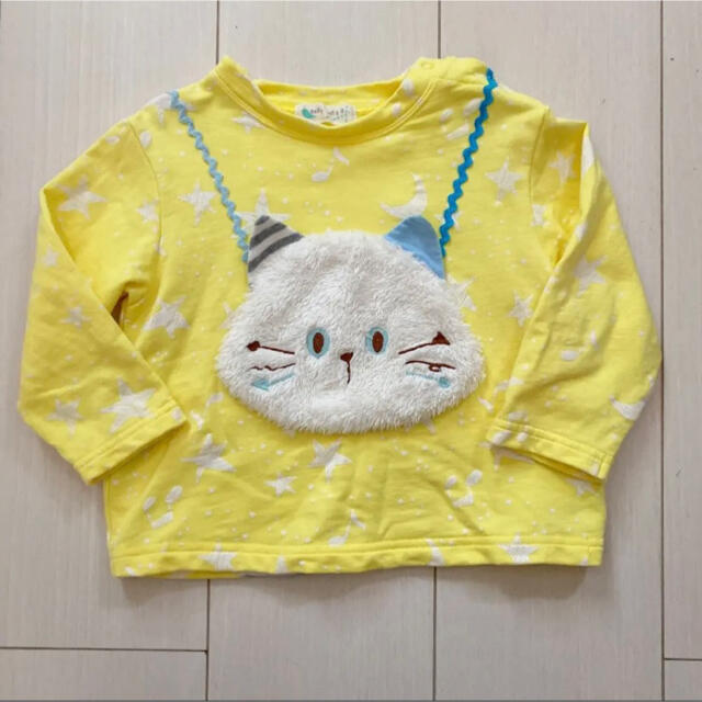 ベイビーチアー　ねこポシェットプルオーバー キッズ/ベビー/マタニティのキッズ服女の子用(90cm~)(Tシャツ/カットソー)の商品写真