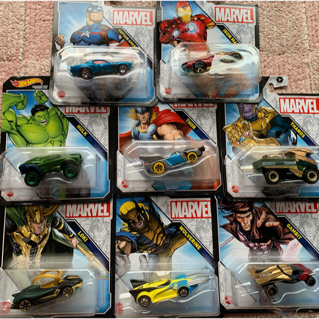 ホットウィール  アベンジャーズ / エイジ オブ ウルトロン　全8種