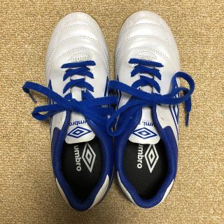 アンブロ(UMBRO)のumbro フットサルシューズ 22cm(シューズ)