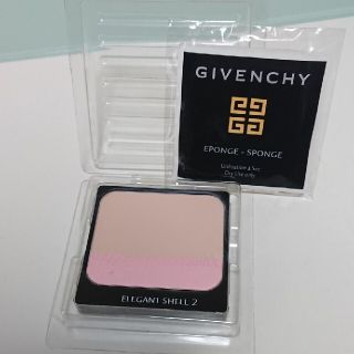 ジバンシィ(GIVENCHY)のGIVENCHY パウダーファンデーション・スポンジ(ファンデーション)