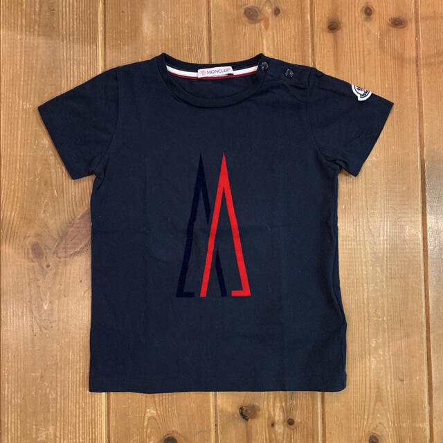 モンクレール  Tシャツ　バーバリー  グッチ　アルマーニ　MonclerTシャツ/カットソー