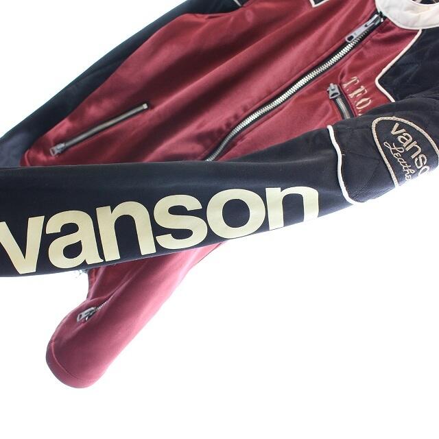 VANSON(バンソン)のバンソン ライダース ジャケット クローズ コラボ ジップアップ L 赤 黒 メンズのジャケット/アウター(ライダースジャケット)の商品写真