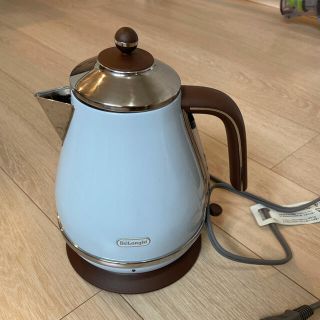 デロンギ(DeLonghi)のデロンギ　電気ケトル(電気ケトル)