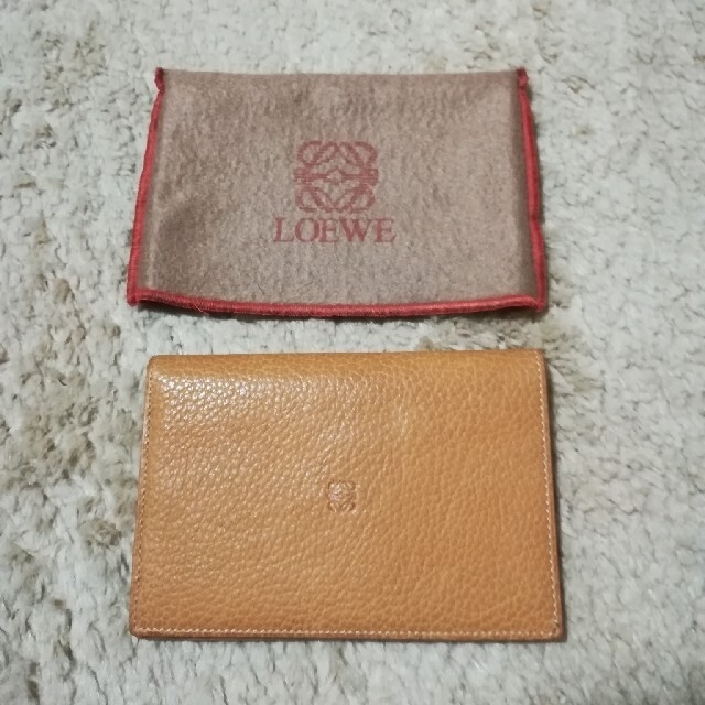 LOEWE(ロエベ)の【要申請】LOEWE  折り財布 ベージュ レディースのファッション小物(財布)の商品写真