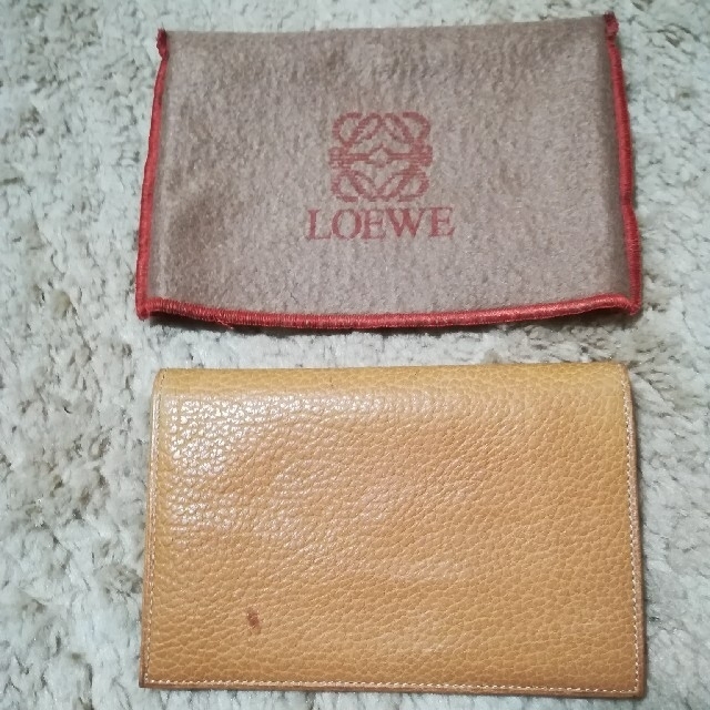 LOEWE(ロエベ)の【要申請】LOEWE  折り財布 ベージュ レディースのファッション小物(財布)の商品写真