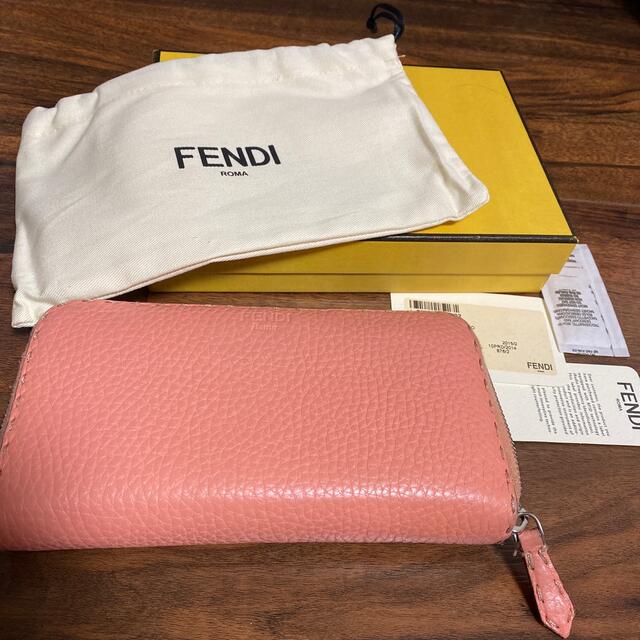 FENDI(フェンディ)のFENDI フェンディ　セレリア　長財布　ロングウォレット レディースのファッション小物(財布)の商品写真