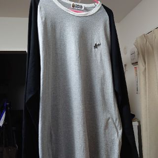 アベイシングエイプ(A BATHING APE)のA BATHING APEロンＴ　サイズXL(Tシャツ/カットソー(七分/長袖))