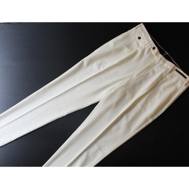PT01(ピーティーゼロウーノ)の 《PT01》新品 起毛 秋冬 ストレッチ ウールパンツ 50 XL(W88) メンズのパンツ(スラックス)の商品写真