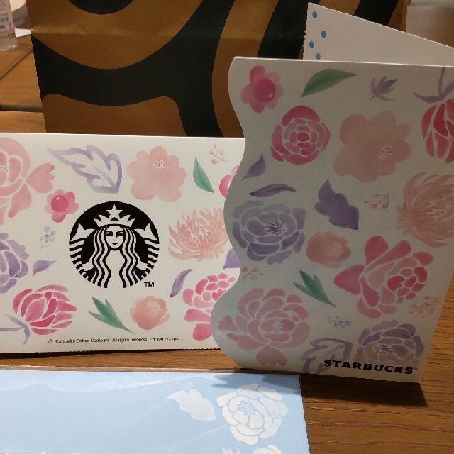 Starbucks Coffee(スターバックスコーヒー)の美品！スターバックス☆カード＆封筒　２セット　スタバ ハンドメイドの文具/ステーショナリー(カード/レター/ラッピング)の商品写真