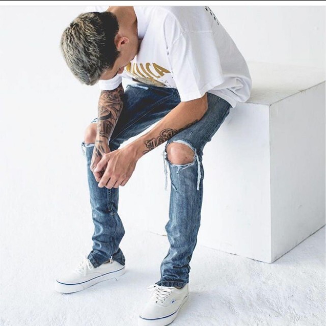 FEAR OF GOD(フィアオブゴッド)のmintcrew rock star skinny denim メンズのパンツ(デニム/ジーンズ)の商品写真