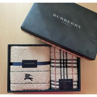 バーバリー(BURBERRY)の【未開封】バーバリーBURBERRYフェイスタオル・ウォッシュタオル各1枚(タオル/バス用品)