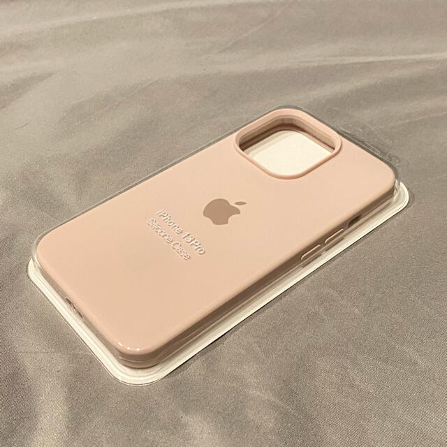 iPhone13Pro用シリコンケース サンドピンク  スマホ/家電/カメラのスマホアクセサリー(iPhoneケース)の商品写真