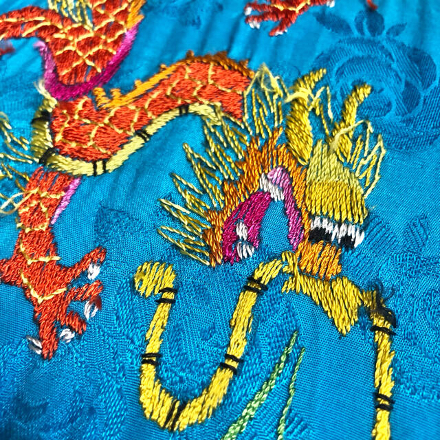 一点物 チャイナガウン 両面刺繍 ドラゴン 龍 漢字 派手柄 サテン ロング丈