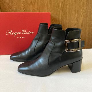 ロジェヴィヴィエ(ROGER VIVIER)の専用です(ブーツ)