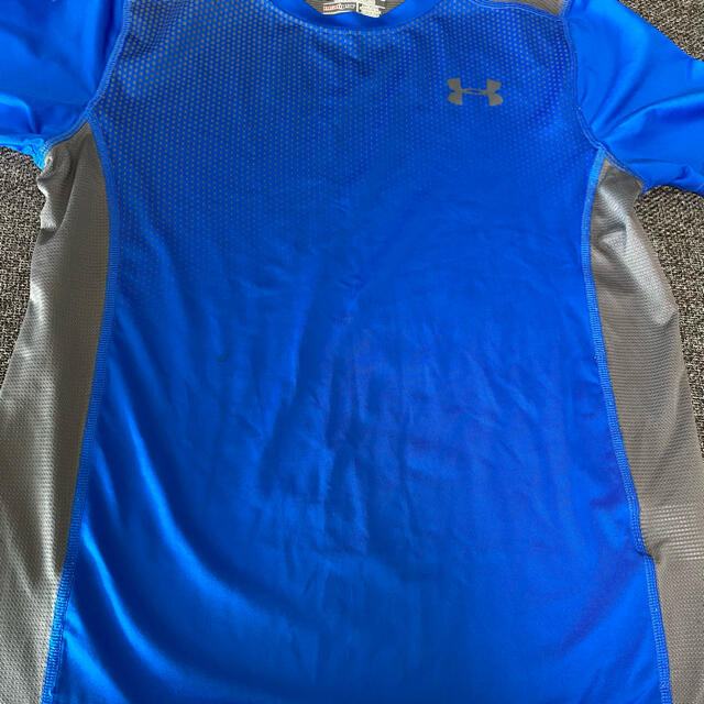 UNDER ARMOUR(アンダーアーマー)のアンダーアーマー　半袖Tシャツ スポーツ/アウトドアのサッカー/フットサル(ウェア)の商品写真
