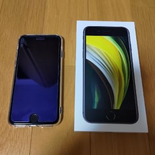 アイフォーン(iPhone)のau SIMロック解除済み iphone SE2 64GB 黒  第2世代 美品(スマートフォン本体)