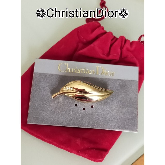 Christian Dior(クリスチャンディオール)のChristianDior　アンティーク　リーフブローチ レディースのアクセサリー(ブローチ/コサージュ)の商品写真