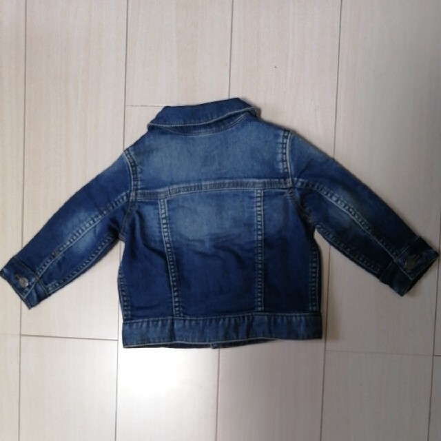 babyGAP(ベビーギャップ)の新品　Gジャン デニムジャケット babyGap　80　サイズ  キッズ/ベビー/マタニティのベビー服(~85cm)(ジャケット/コート)の商品写真