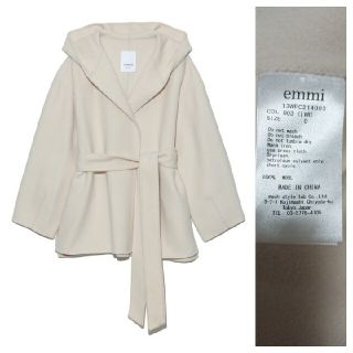 完売色 新品タグ付き emmi atelier ショートリバーコート