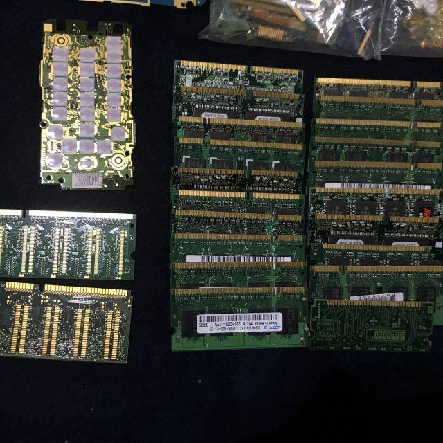 都市鉱山 PCメモリ24枚 +メモリ金メッキ端子部分 + 金製品 + 基盤 都市鉱山 PCメモリ24枚 +メモリ金メッキ端子部分 + 金製品 + 基盤