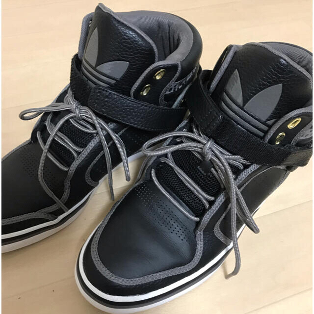 adidas(アディダス)の【MとKのママ様専用】【美品】アディダス　スニーカー（シューズ） メンズの靴/シューズ(スニーカー)の商品写真