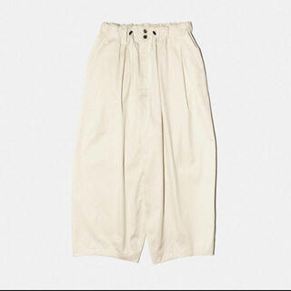 アンユーズド(UNUSED)のsillage cream linen circular pants(デニム/ジーンズ)