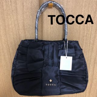 トッカ(TOCCA)の新品　TOCCA ETOI トートバッグ　リボン　ブラック　ハンドバッグ(トートバッグ)