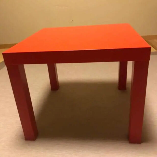 IKEA(イケア)のIKEA  スクエアテーブル　赤 インテリア/住まい/日用品の机/テーブル(ローテーブル)の商品写真