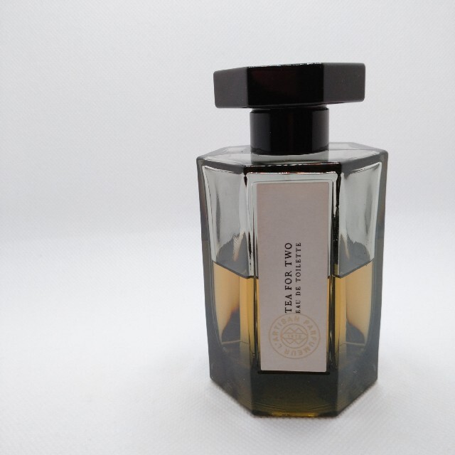L'Artisan Parfumeur(ラルチザンパフューム)の「ティー フォーツー」ラルチザンパフューム 100ml　残5割　トワレ コスメ/美容の香水(ユニセックス)の商品写真