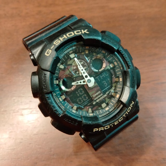 G-SHOCK(ジーショック)のノンタン様専用 GA-100CF-1A9JF カモフラージュ柄 メンズの時計(腕時計(デジタル))の商品写真