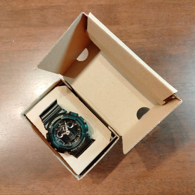 G-SHOCK(ジーショック)のノンタン様専用 GA-100CF-1A9JF カモフラージュ柄 メンズの時計(腕時計(デジタル))の商品写真