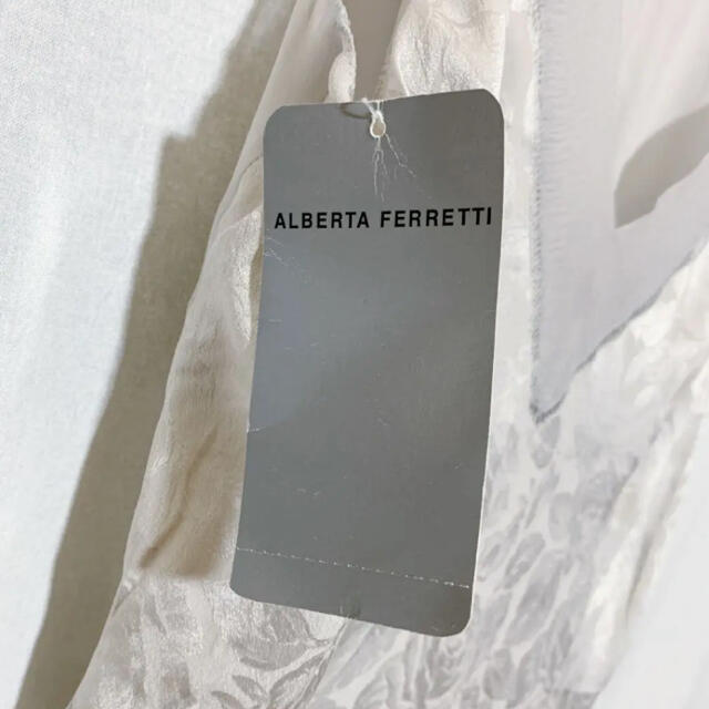 ALBERTA FERRETTI(アルベルタフェレッティ)の【定価18万】ALBERTA FERRETTI シルク ノースリーブワンピース レディースのワンピース(ロングワンピース/マキシワンピース)の商品写真