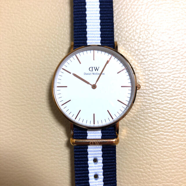 Daniel Wellington(ダニエルウェリントン)の【大幅値下げ!!】ダニエルウェリントン 36mm ローズゴールド  レディースのファッション小物(腕時計)の商品写真