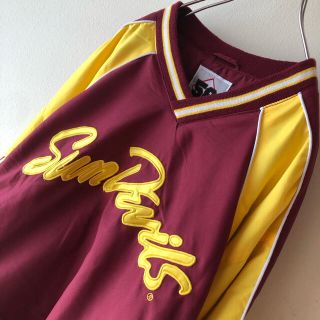 チャンピオン(Champion)の【トレンド】アリゾナ州立大学 サンデビルズ カレッジロゴ ナイロンプルオーバー(ナイロンジャケット)