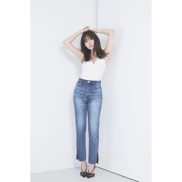 Her lip to Tokyo High Rise Jeans 24blue