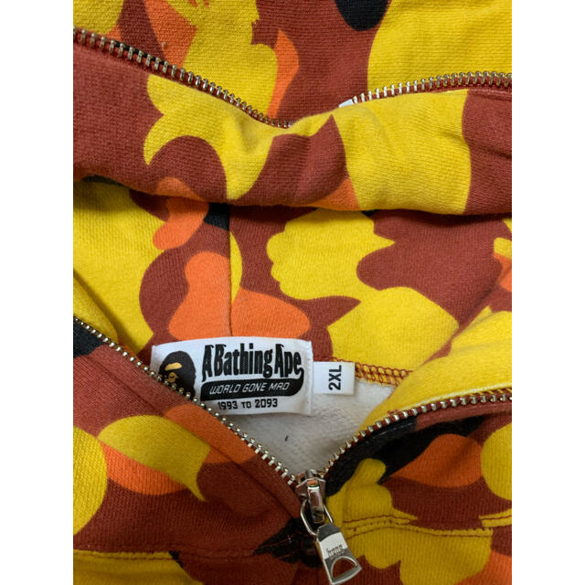 A BATHING APE(アベイシングエイプ)の激レア2XL！ BAPEファーストカモジップパーカー　オレンジカモ メンズのトップス(パーカー)の商品写真