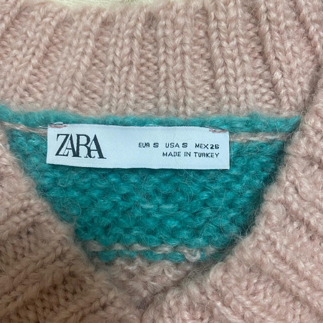 ZARA(ザラ)の新品 未使用 ZARA ニットベスト レディースのトップス(ニット/セーター)の商品写真