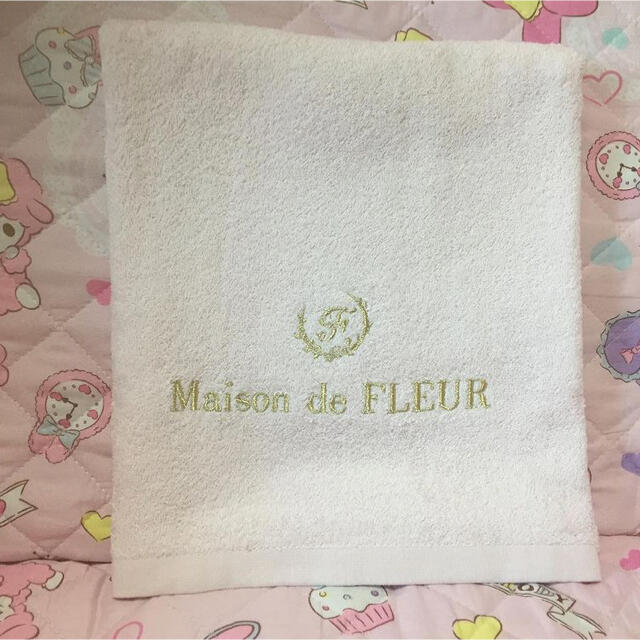 Maison de FLEUR - メゾンドフルール ノベルティ バスタオルの通販 by