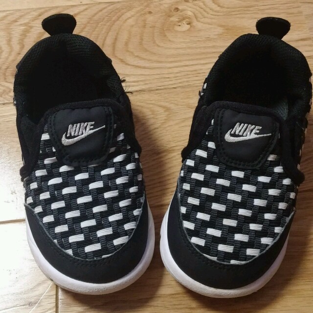 NIKE(ナイキ)のF.F様専用！！！ナイキスニーカー☆14センチ キッズ/ベビー/マタニティのベビー靴/シューズ(~14cm)(スニーカー)の商品写真